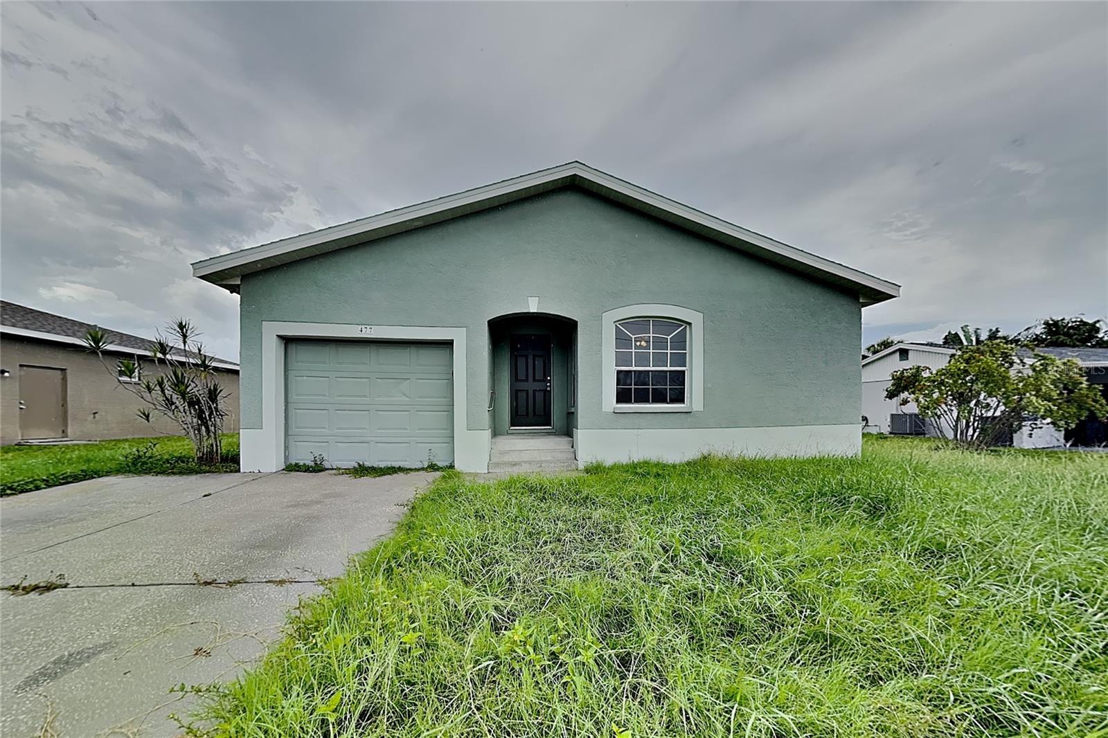 477 FLORIDA CIR N Property Photo 1