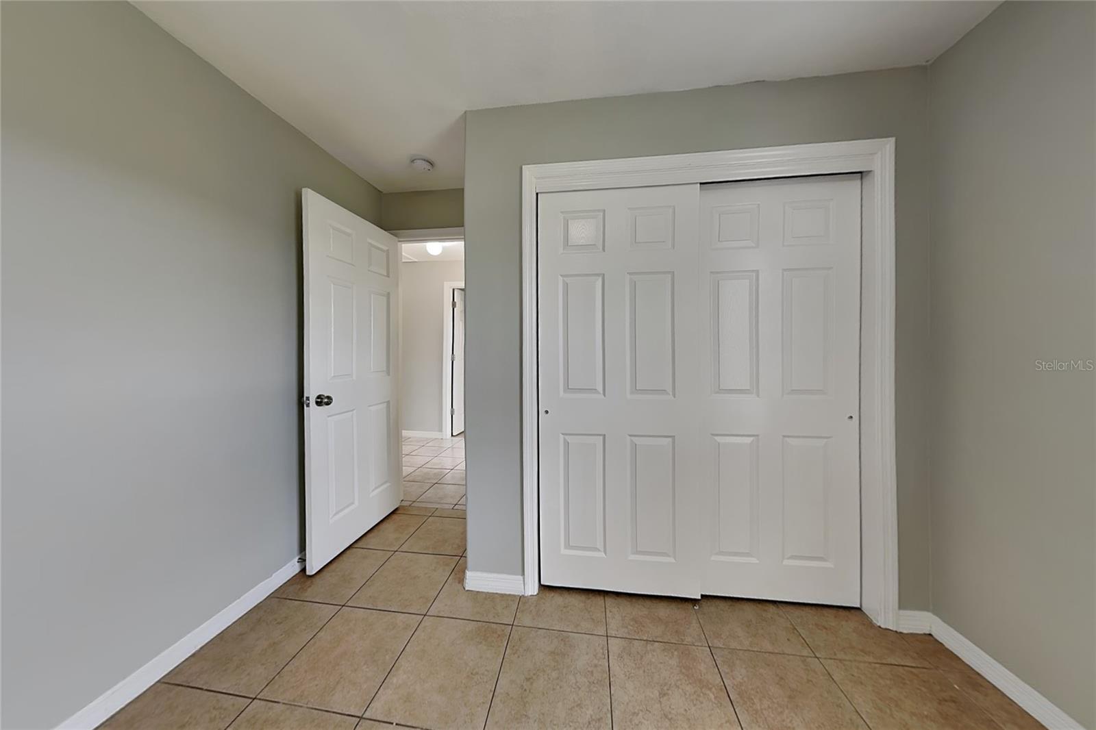 477 Florida Cir N Property Photo 10