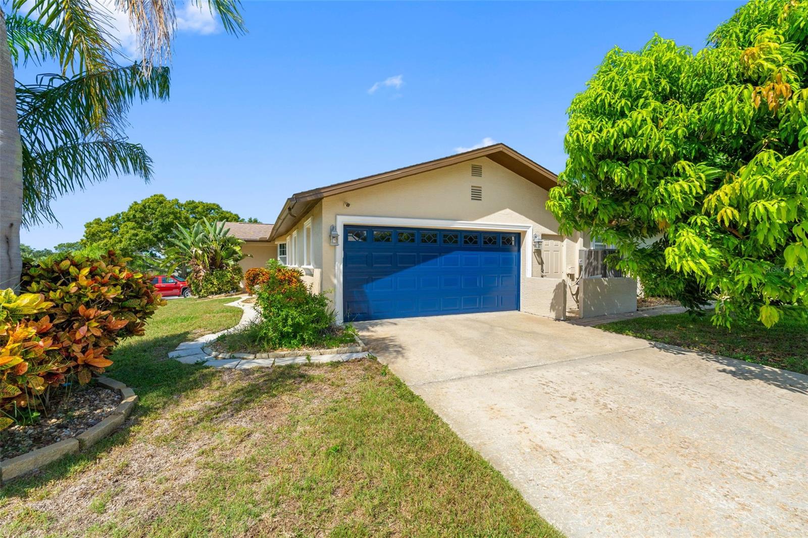 14331 Apache Ave Property Photo 4