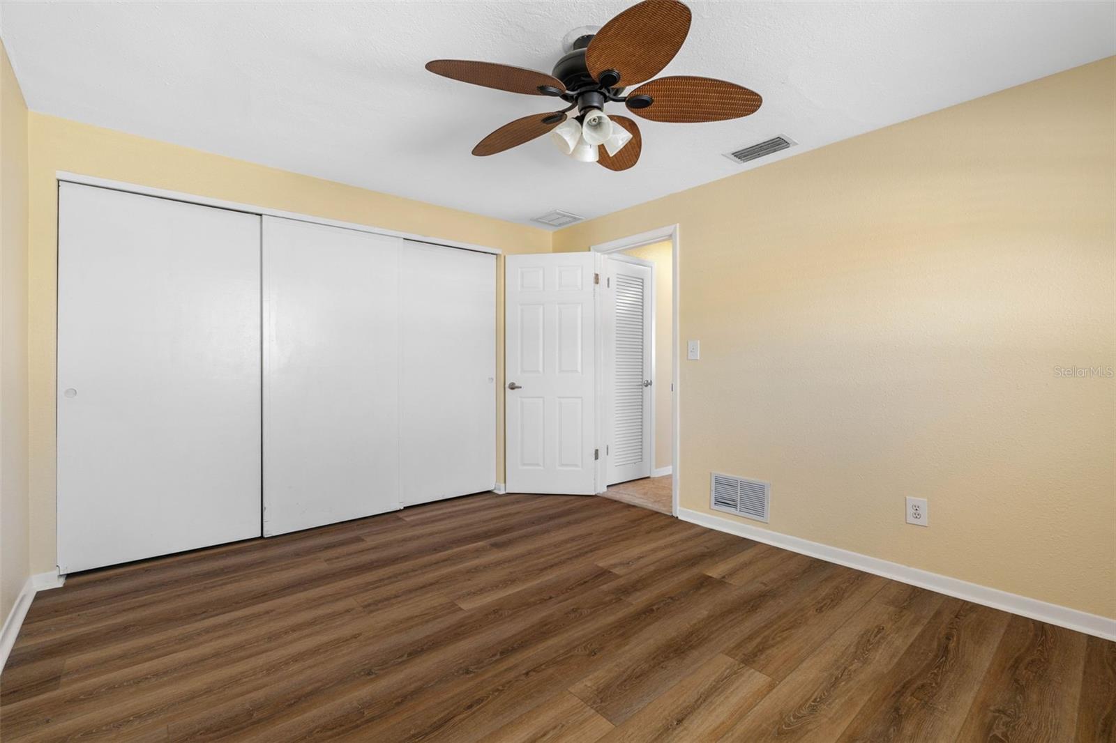 14331 Apache Ave Property Photo 28