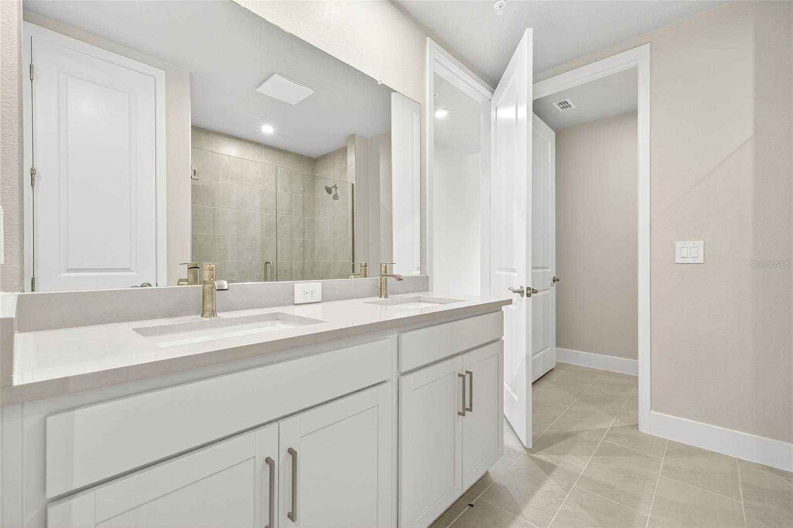 17405 Moonflower Dr #101 Property Photo 17