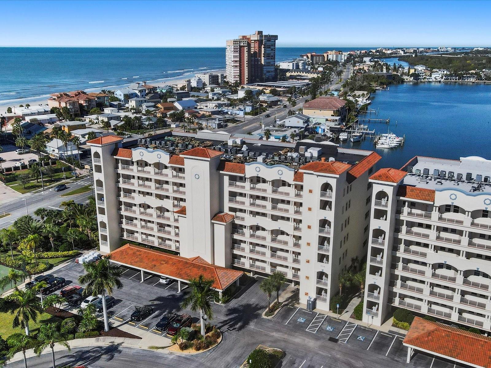17715 Gulf Blvd #303 Property Photo 2