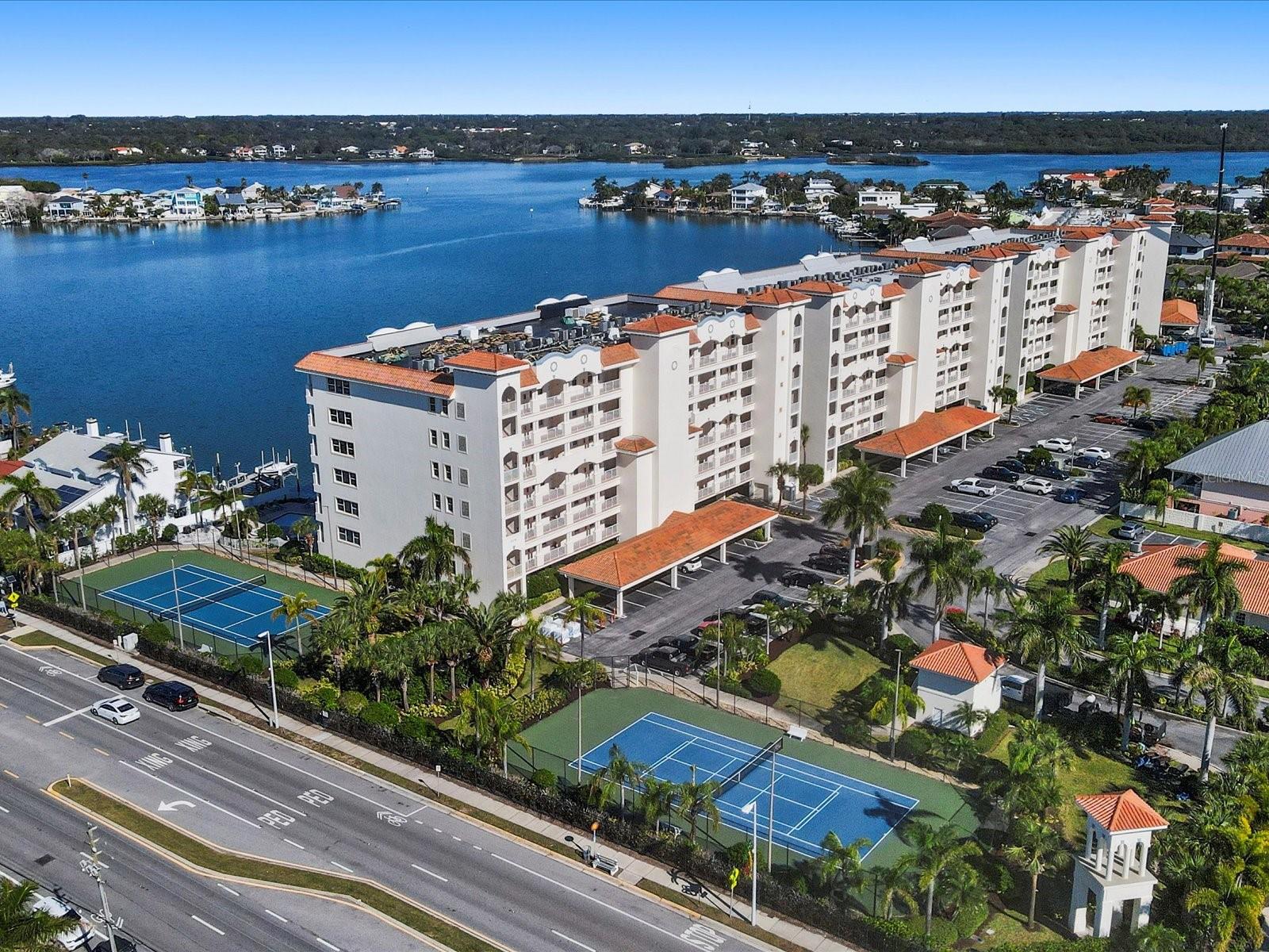 17715 Gulf Blvd #303 Property Photo 30