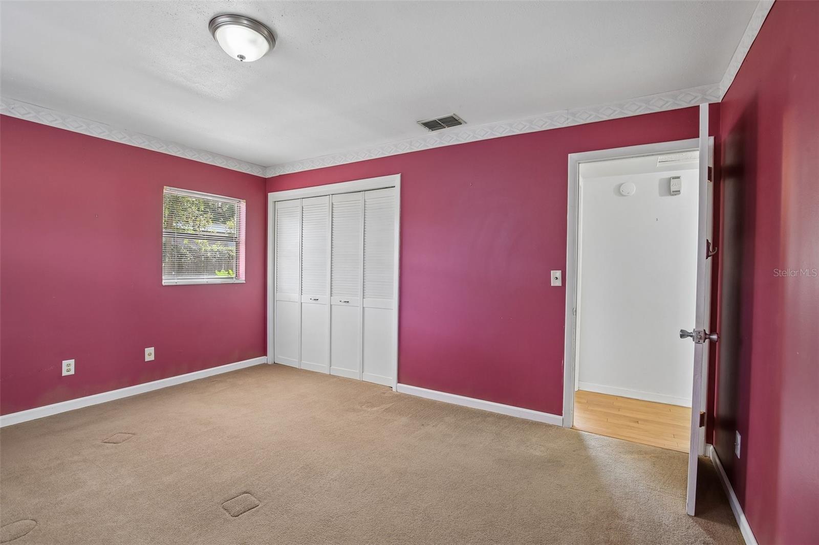 512 White Oak Ave Property Photo 16