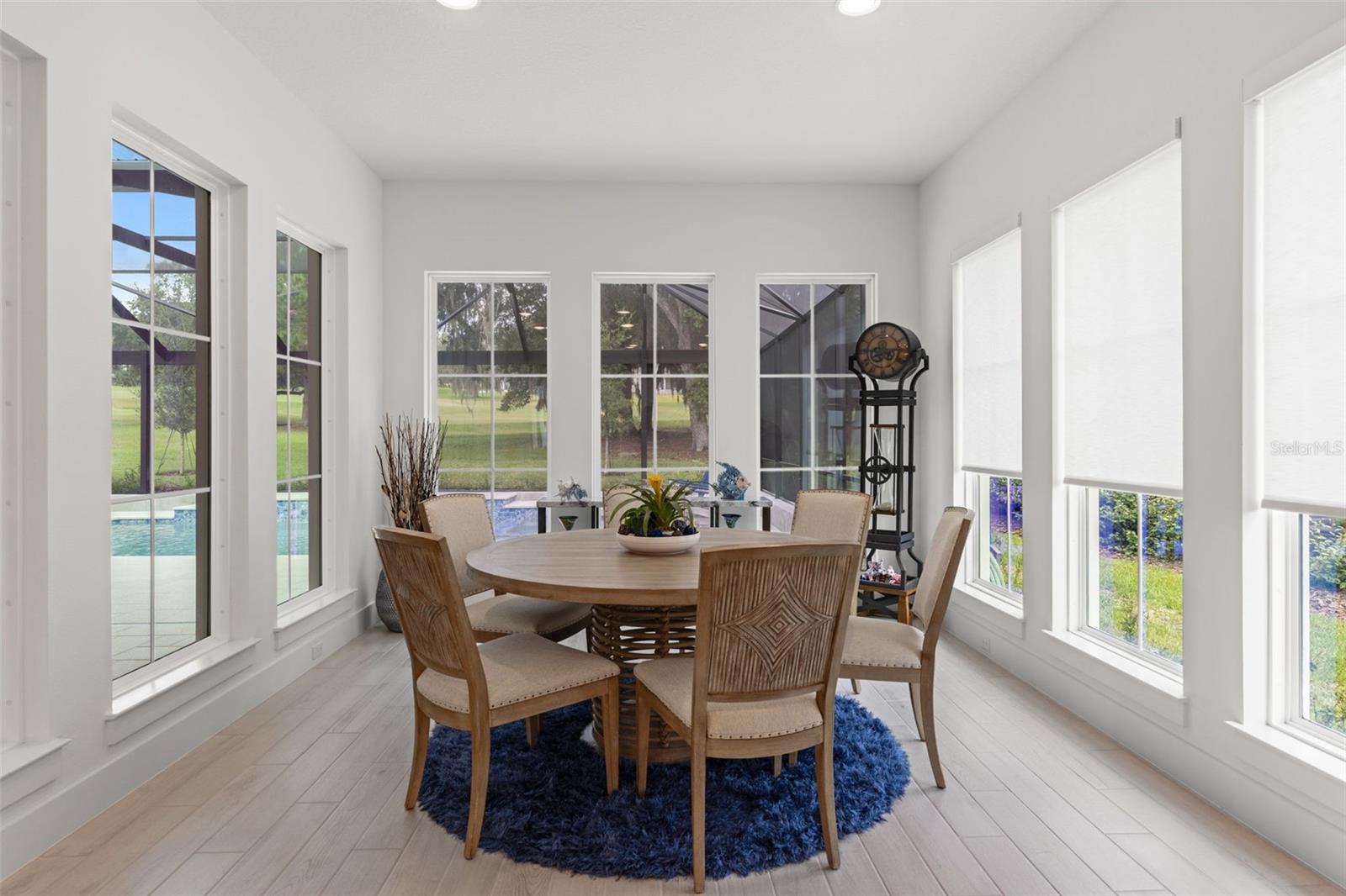 4552 Southern Valley Loop Property Photo 17