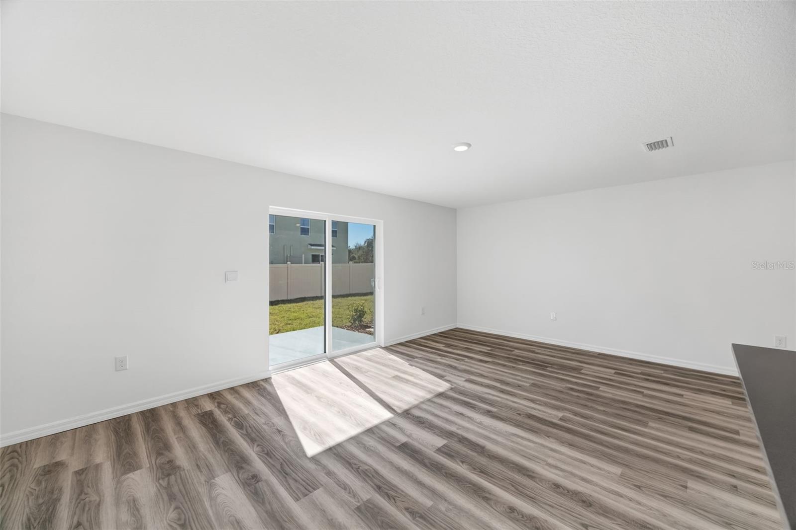 444 Whistling Duck Pl Property Photo 14