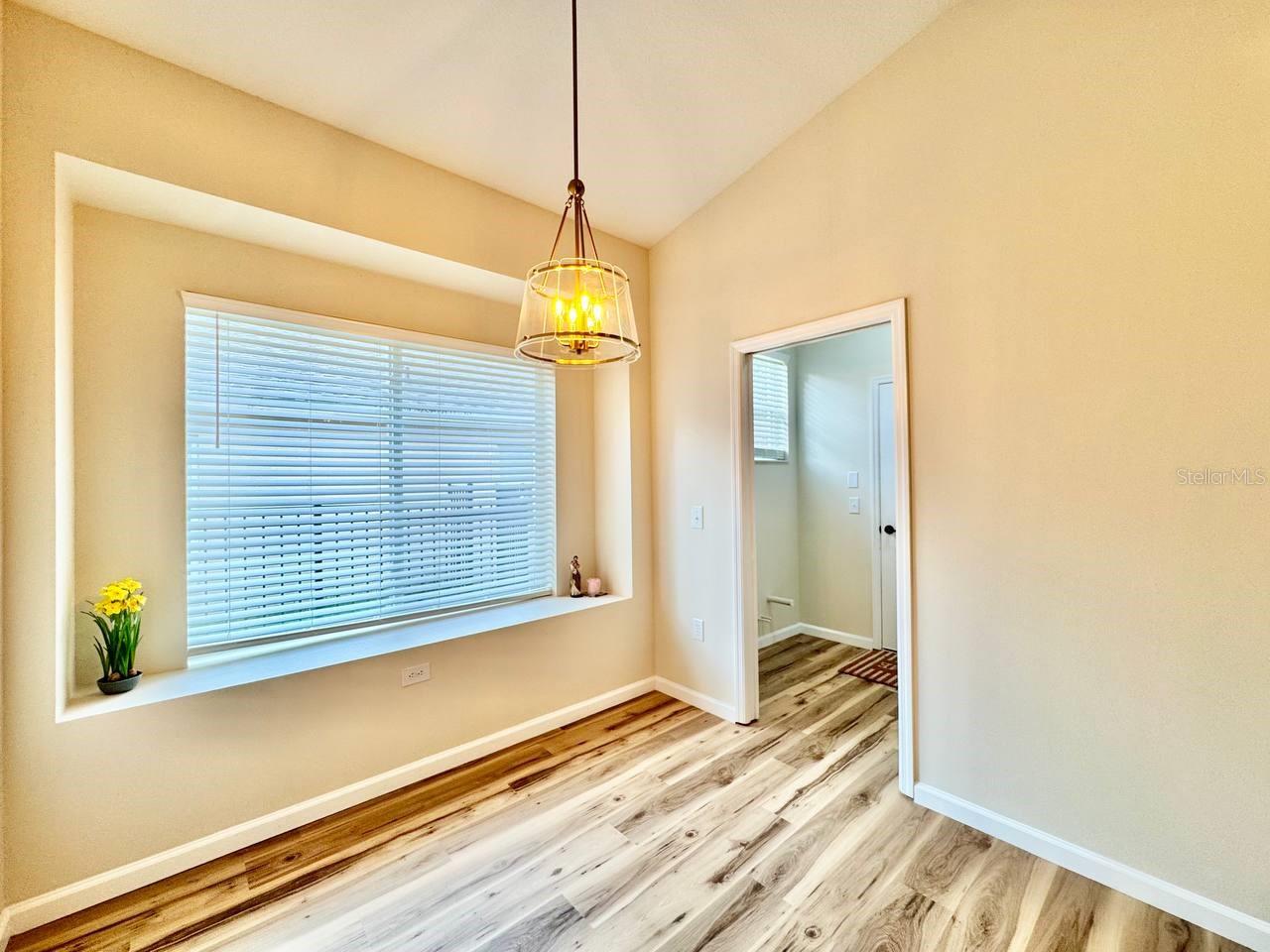 6002 Martinglade Pl Property Photo 18