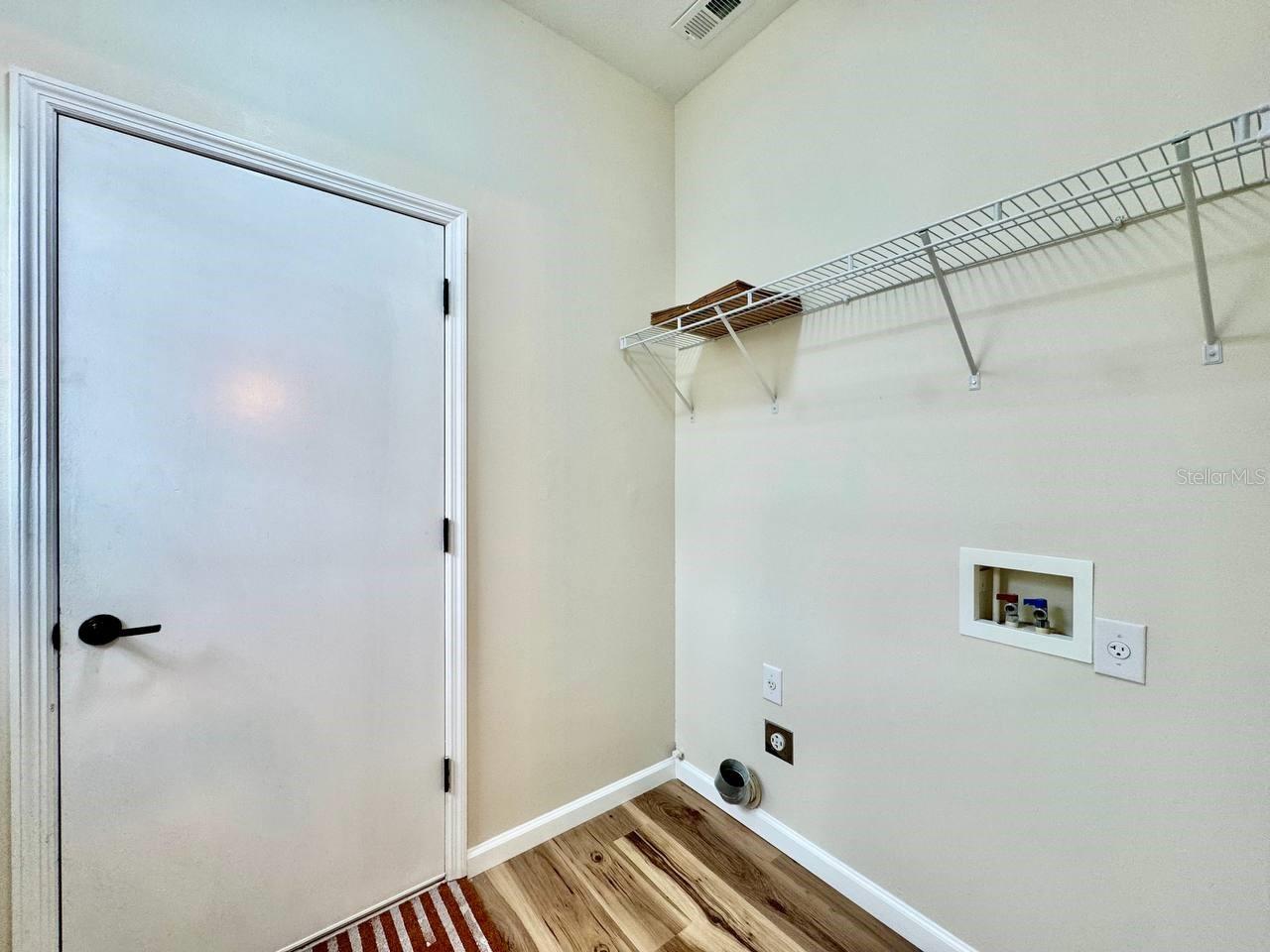6002 Martinglade Pl Property Photo 21