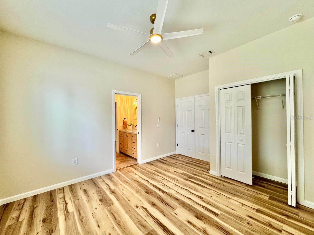 6002 Martinglade Pl Property Photo 23