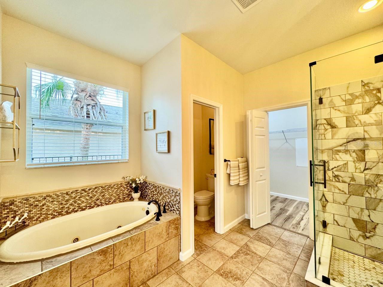 6002 Martinglade Pl Property Photo 42