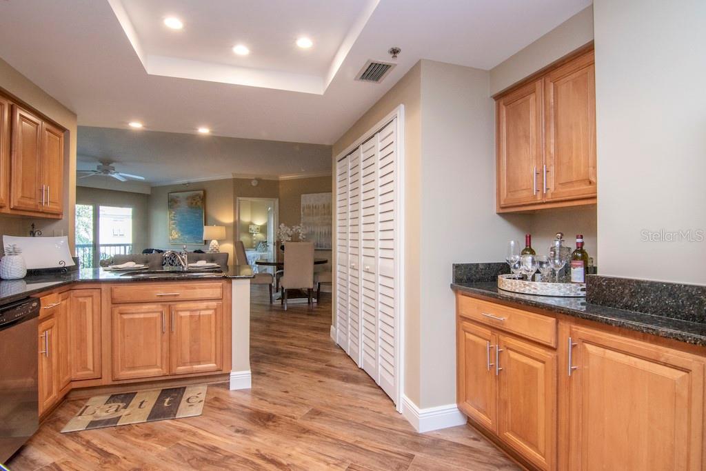 1002 S Harbour Island Blvd #1302 Property Photo 12