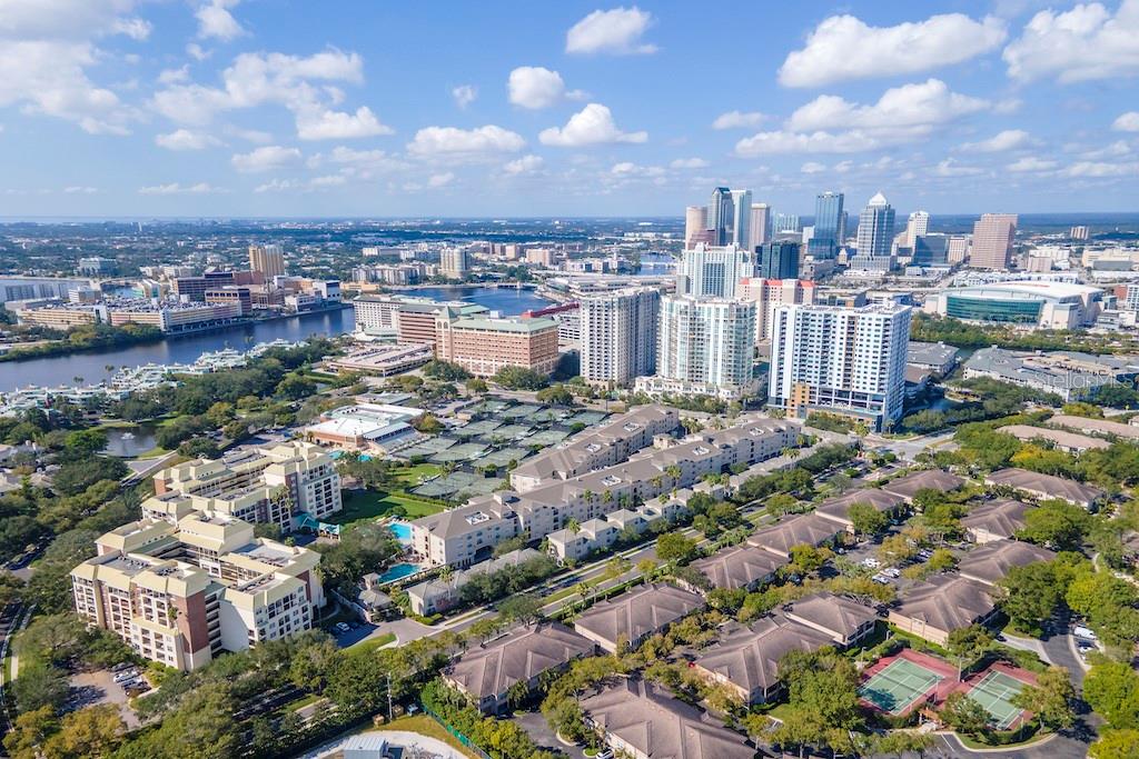 1002 S Harbour Island Blvd #1302 Property Photo 56