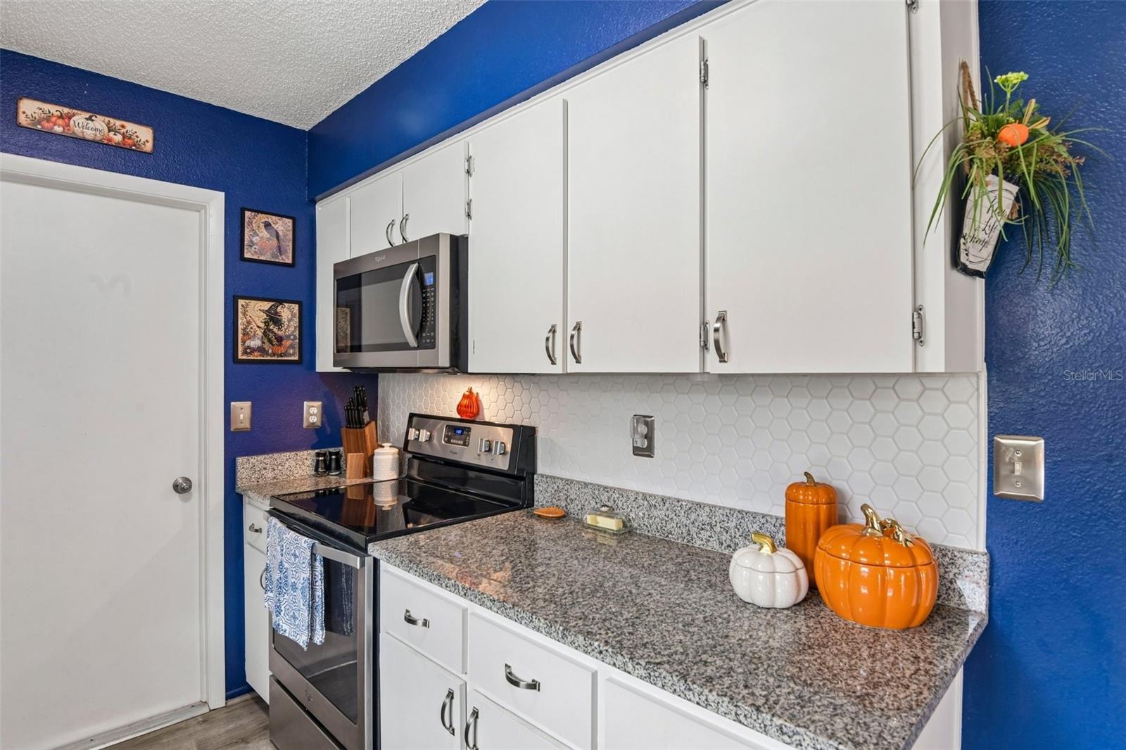 12240 Katherwood St Property Photo 12