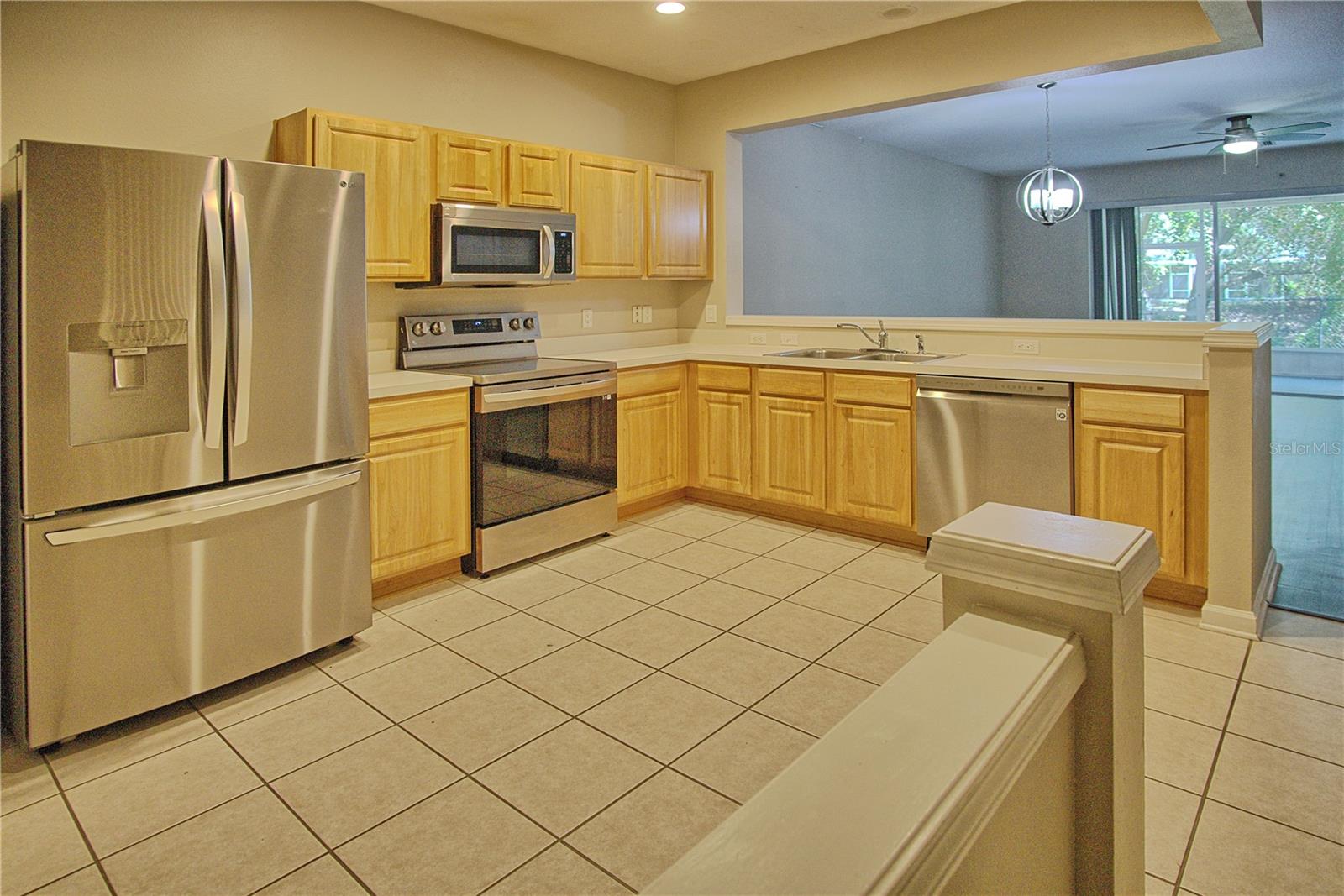 4920 Chatham Gate Dr Property Photo 3