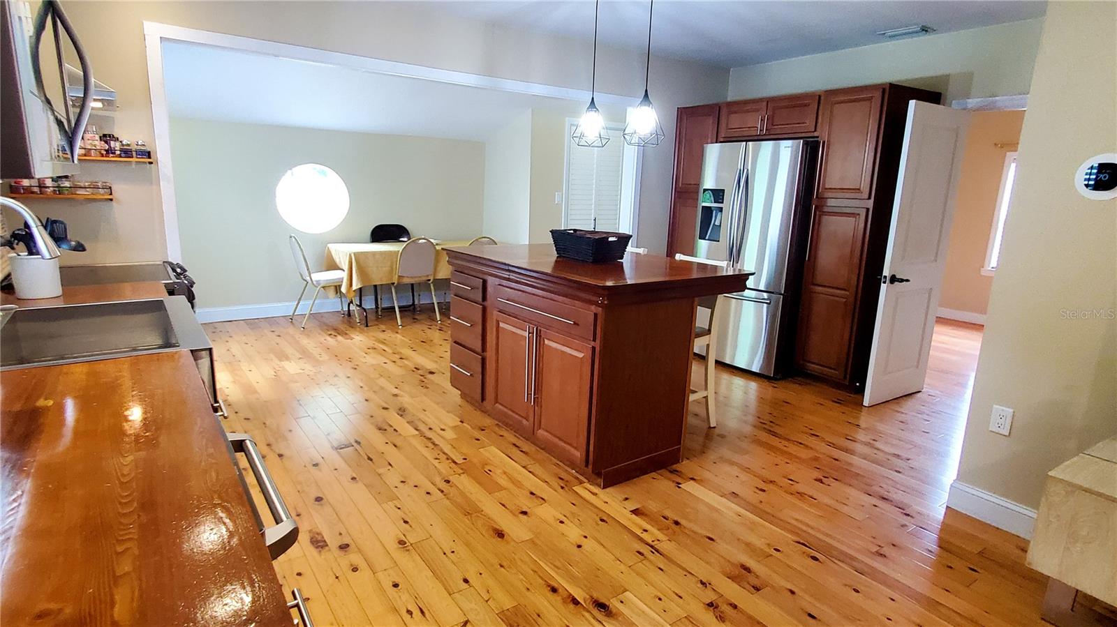1722 Albemarle Rd Property Photo 7