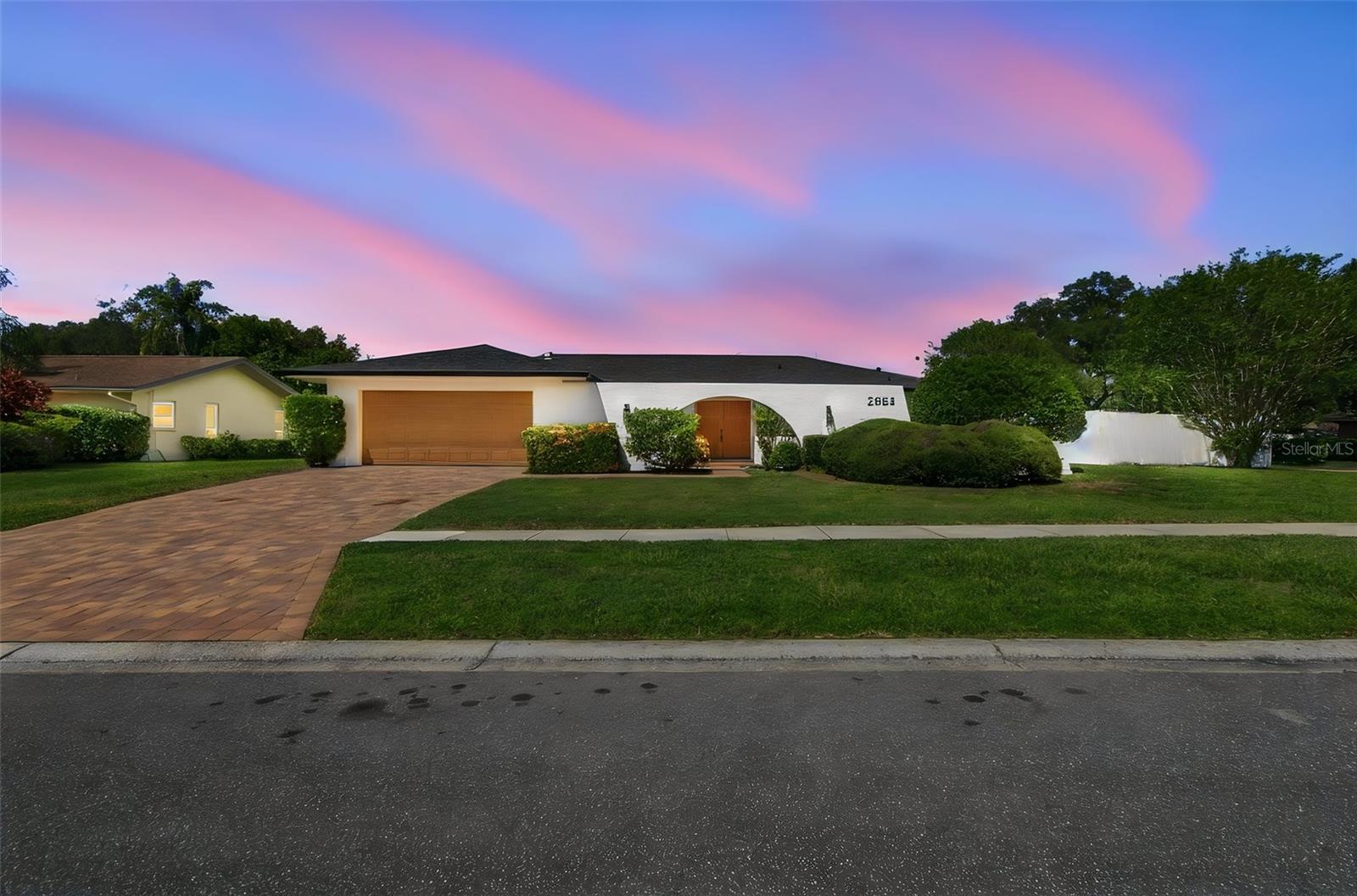 2654 Augusta Dr N Property Photo 1