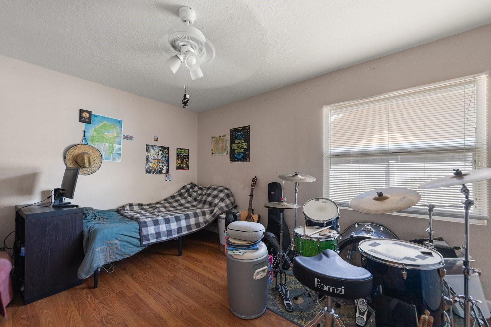 1679 Needles Ln W Property Photo 14