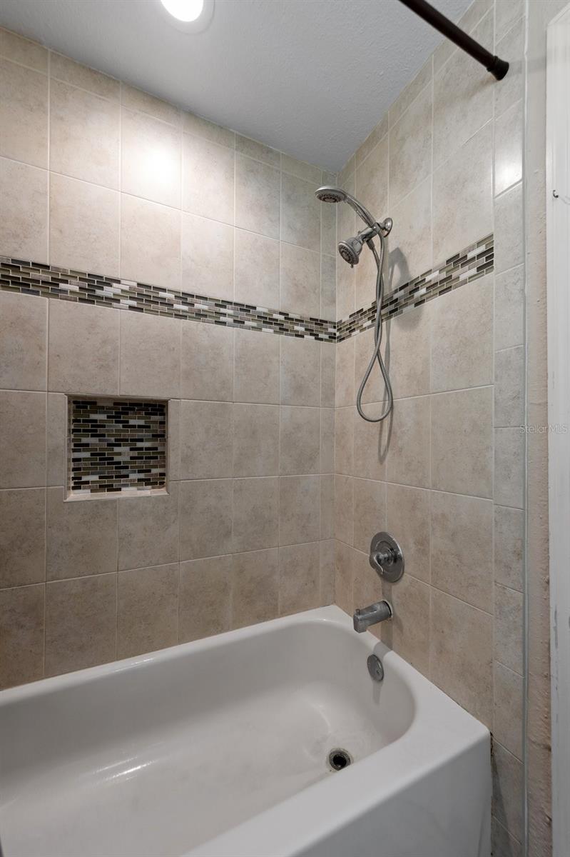 1679 Needles Ln W Property Photo 15