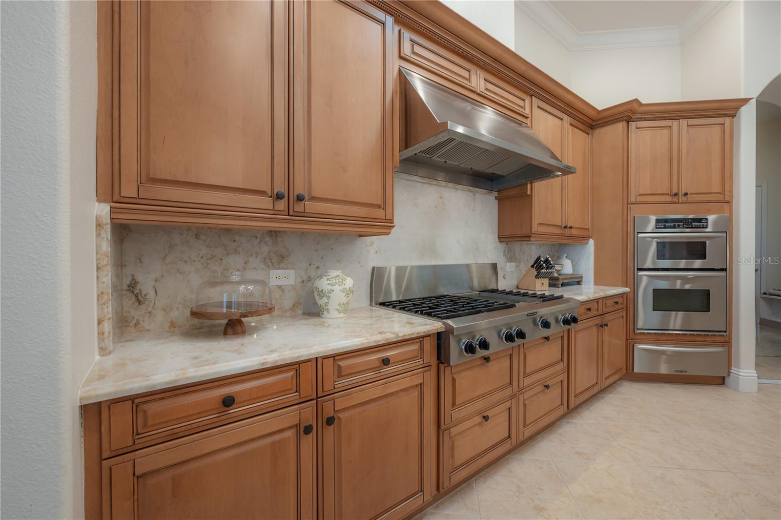 21228 Quiet Haven Ct Property Photo 8