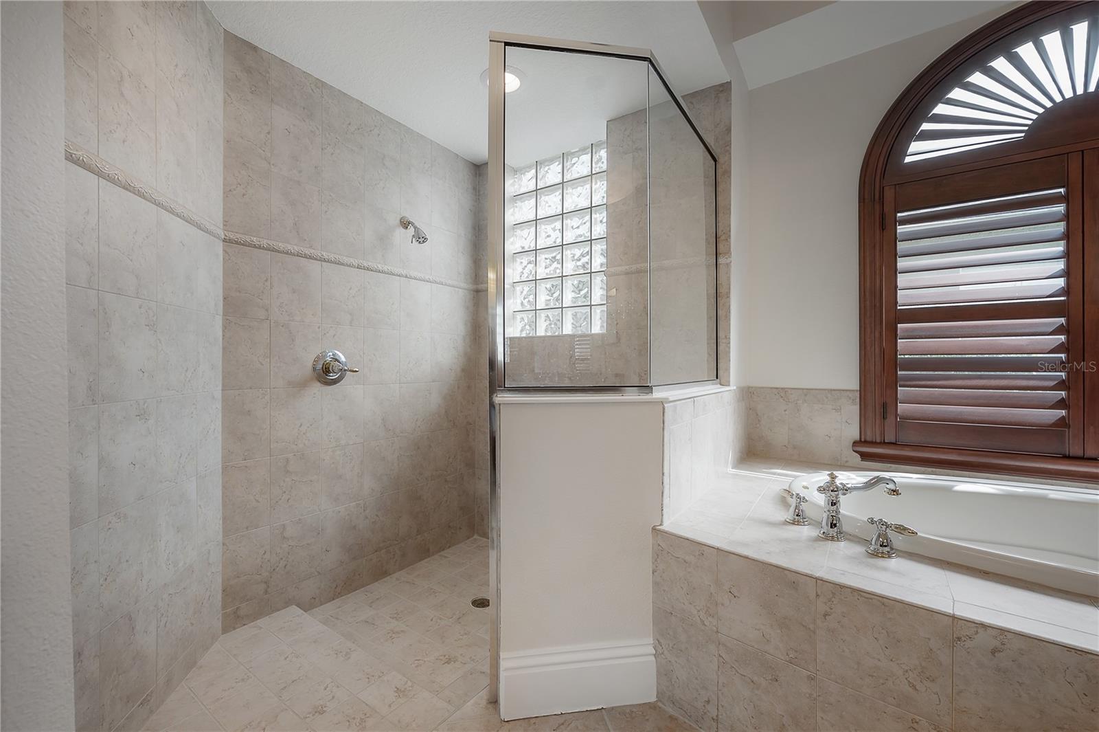 21228 Quiet Haven Ct Property Photo 23