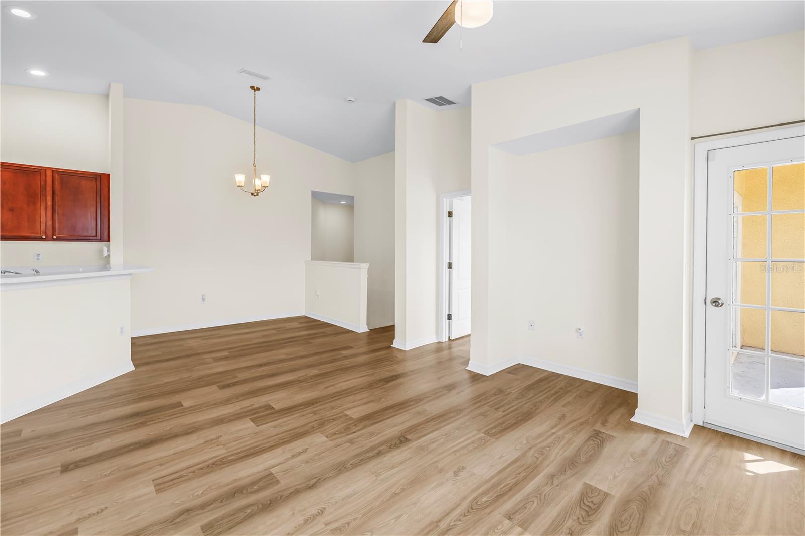 9006 Moonlit Meadows Loop Property Photo 7