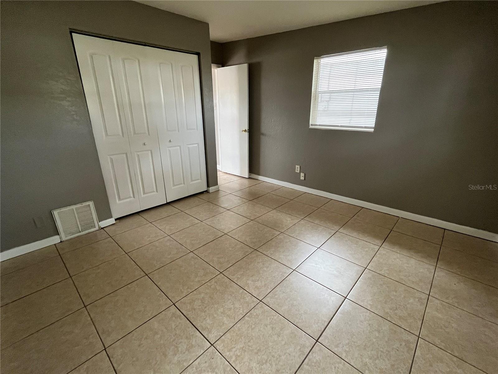 2600 Trinity Cir Nw #c Property Photo 3