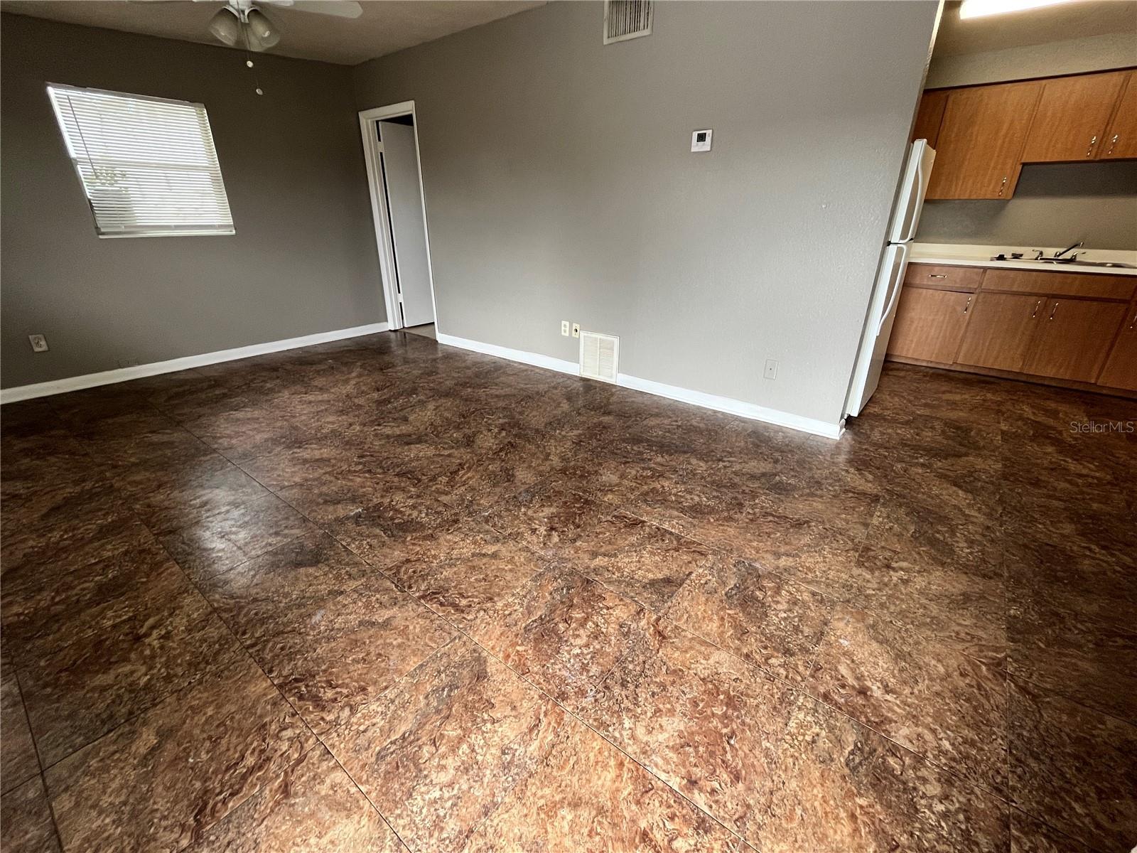2600 Trinity Cir Nw #c Property Photo 6