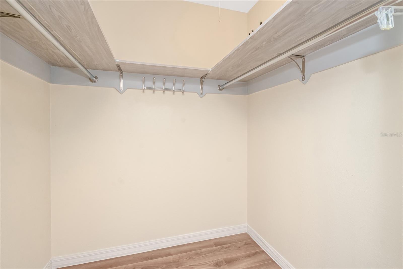 6308 Newtown Cir #8c1 Property Photo 24
