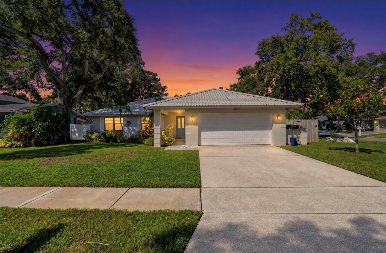 13926 Gull Way Property Photo 1