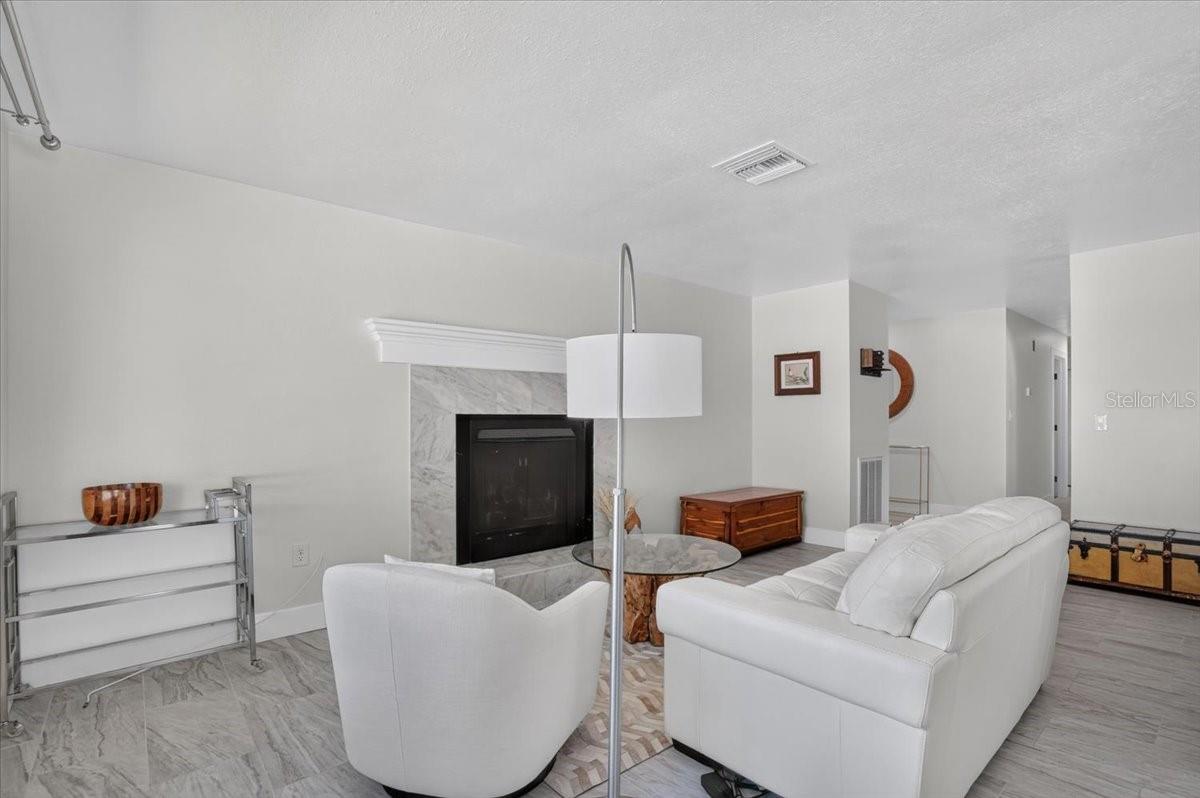 13926 Gull Way Property Photo 11