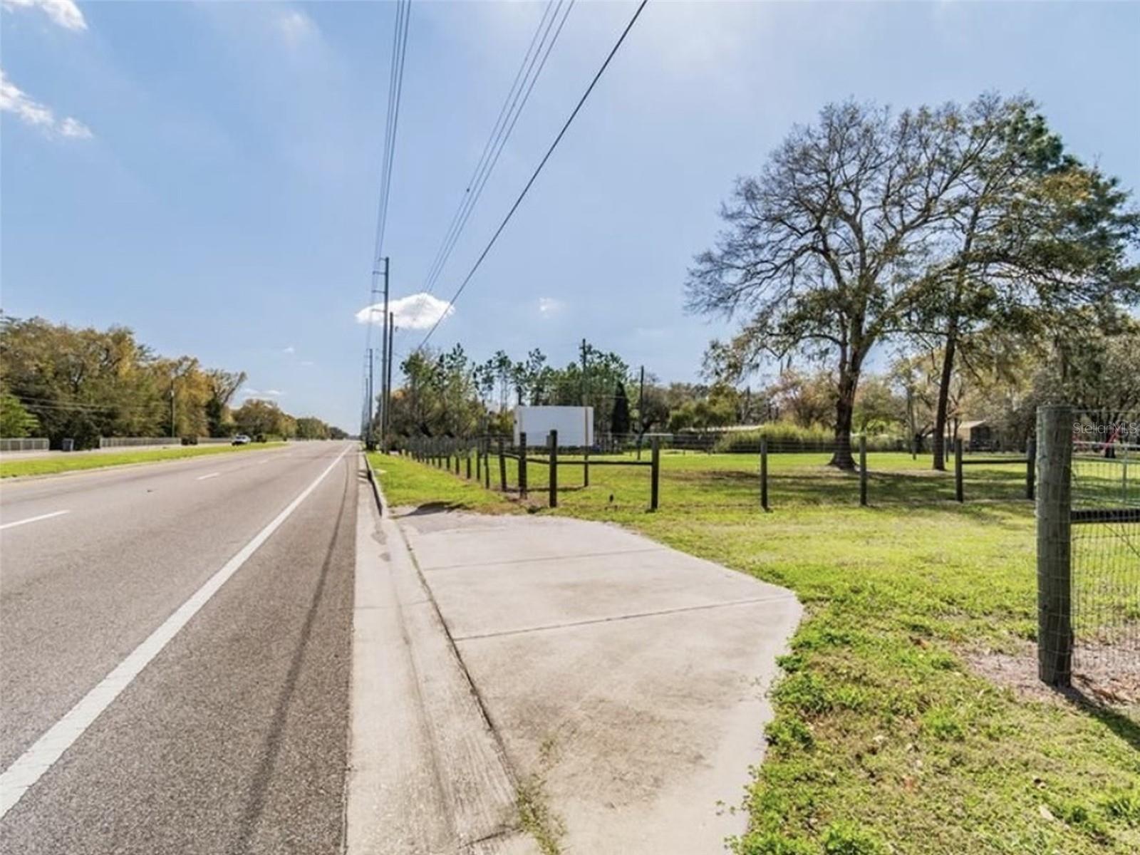 6513 S County Line Rd Property Photo 19