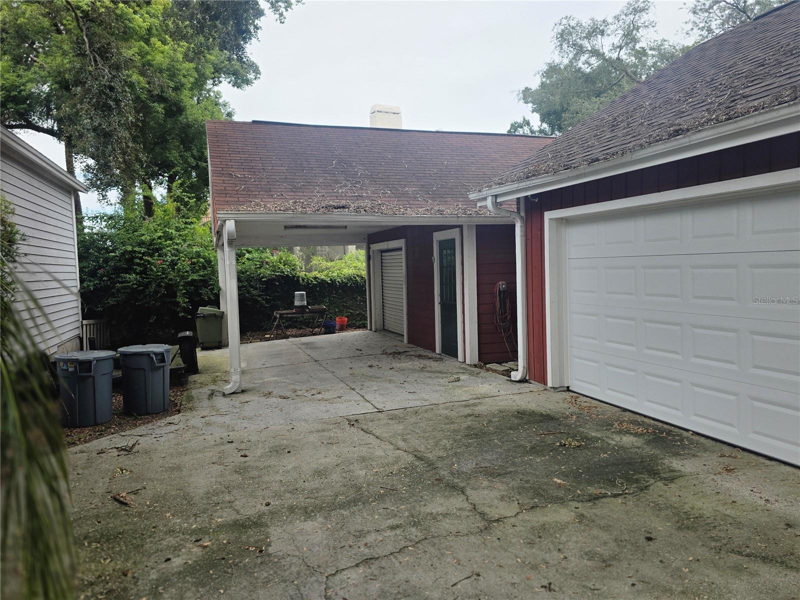 2219 Shadehill Ct Property Photo 4