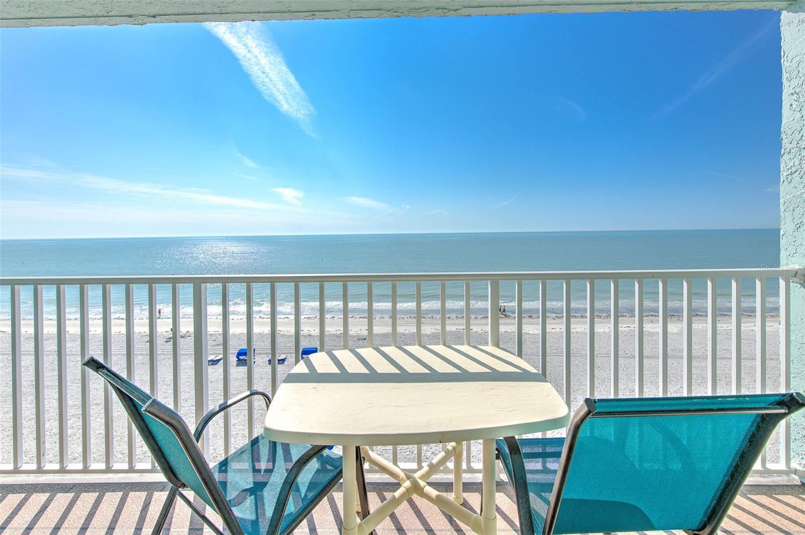 17200 GULF BLVD #408 Property Photo 1