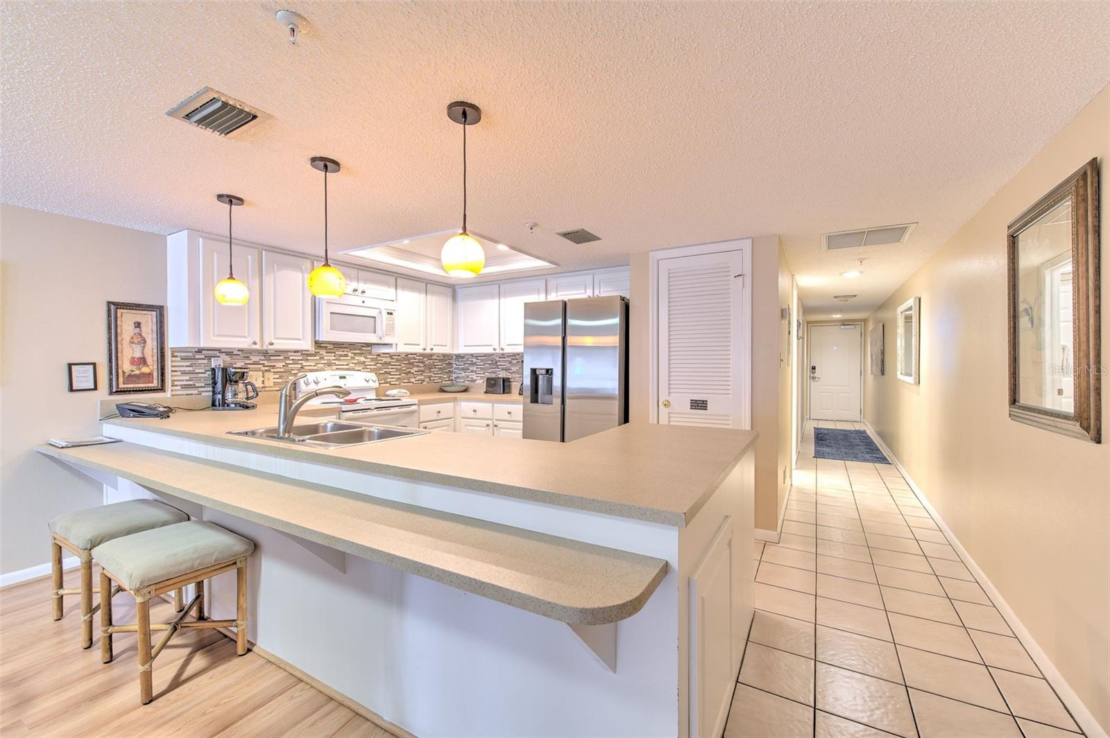 17200 Gulf Blvd #408 Property Photo 22