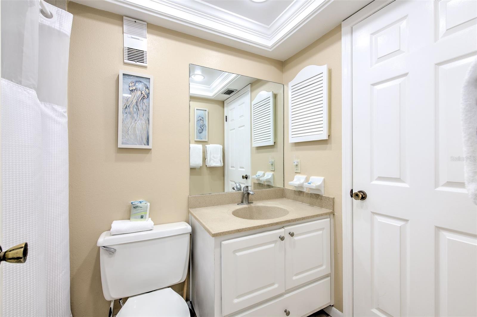 17200 Gulf Blvd #408 Property Photo 28