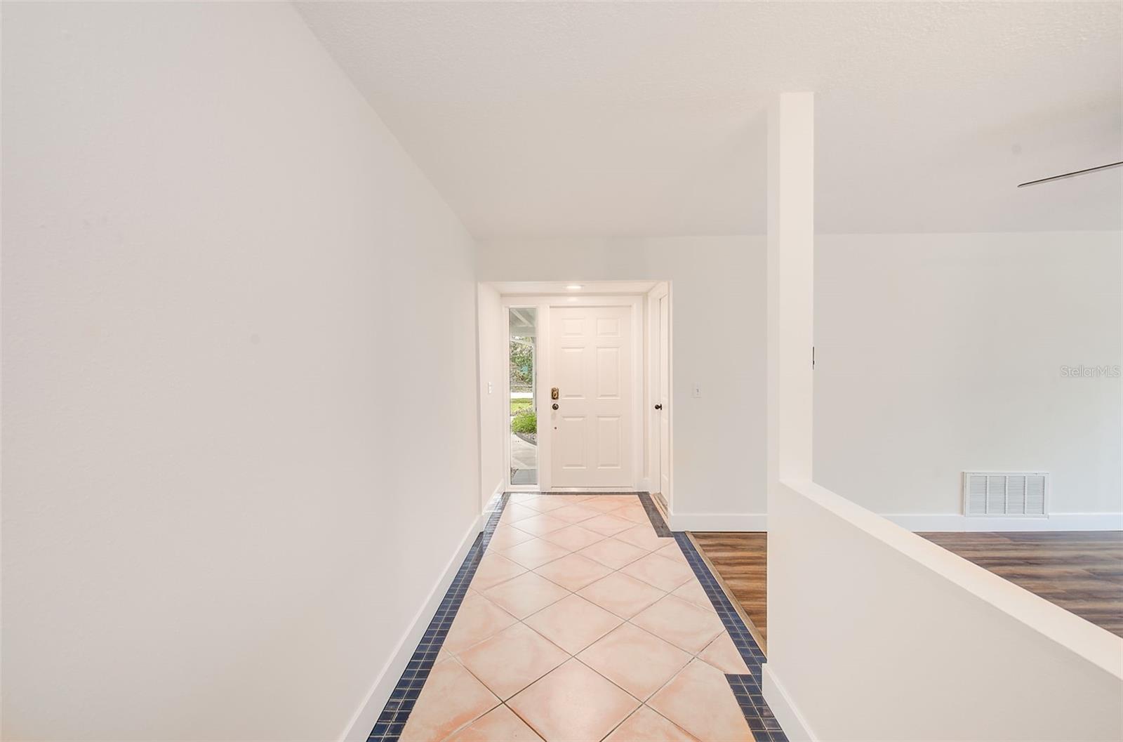 13331 Hacienda Dr Property Photo 11