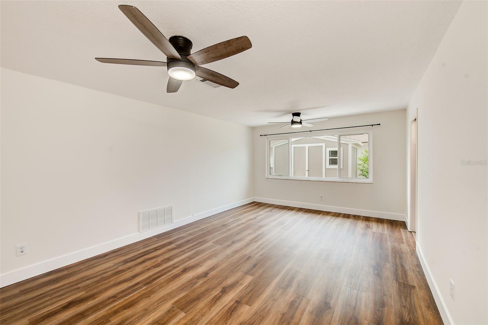 13331 Hacienda Dr Property Photo 15