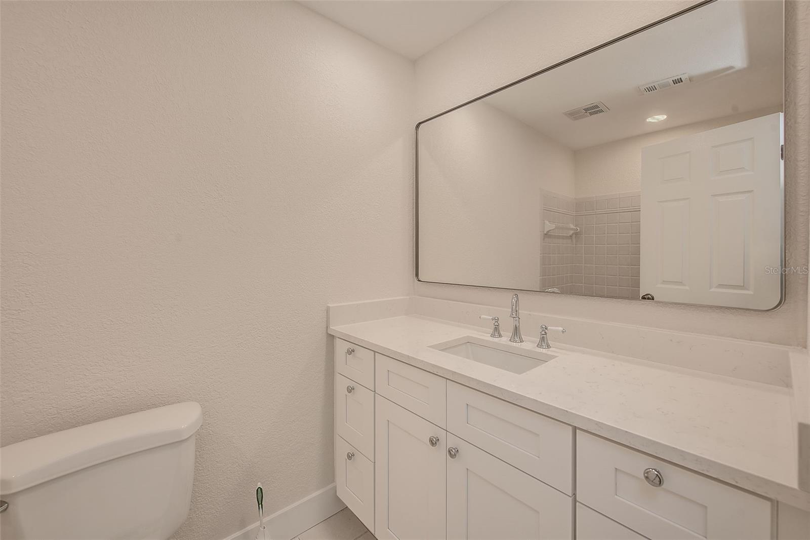 13331 Hacienda Dr Property Photo 19