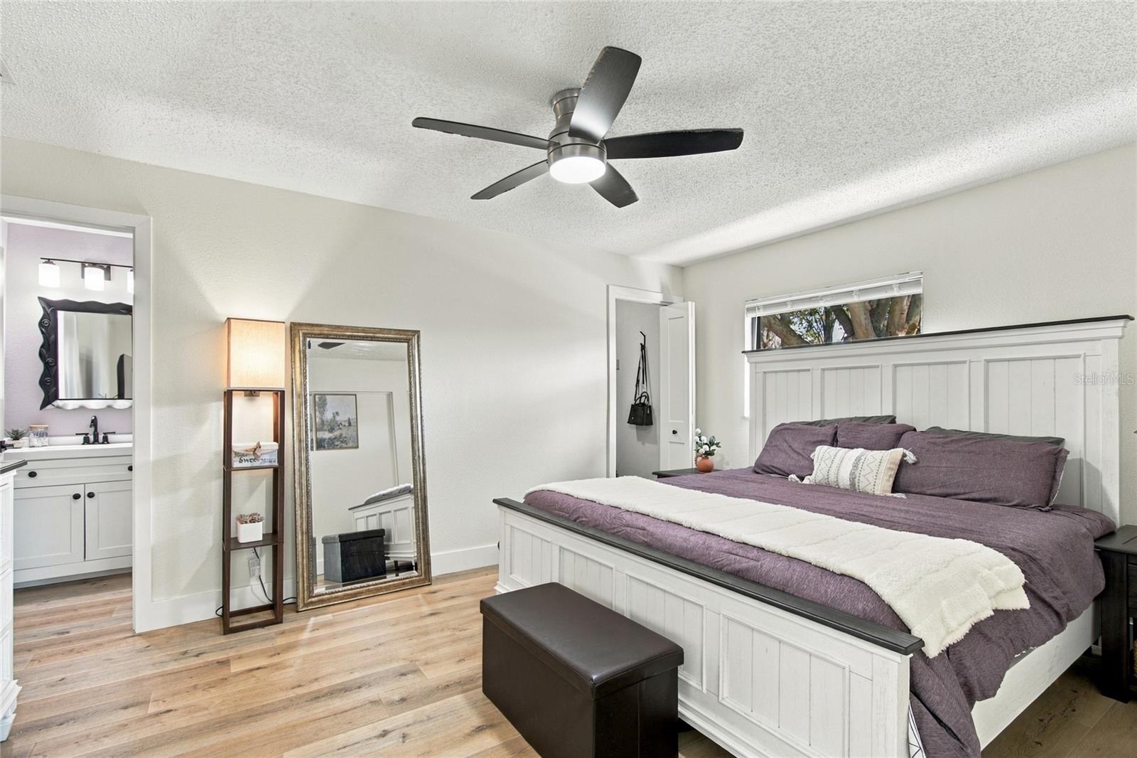 1813 Driftwood Cir N Property Photo 20