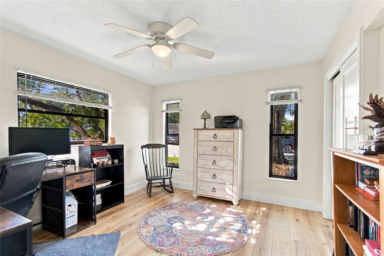 1813 Driftwood Cir N Property Photo 26
