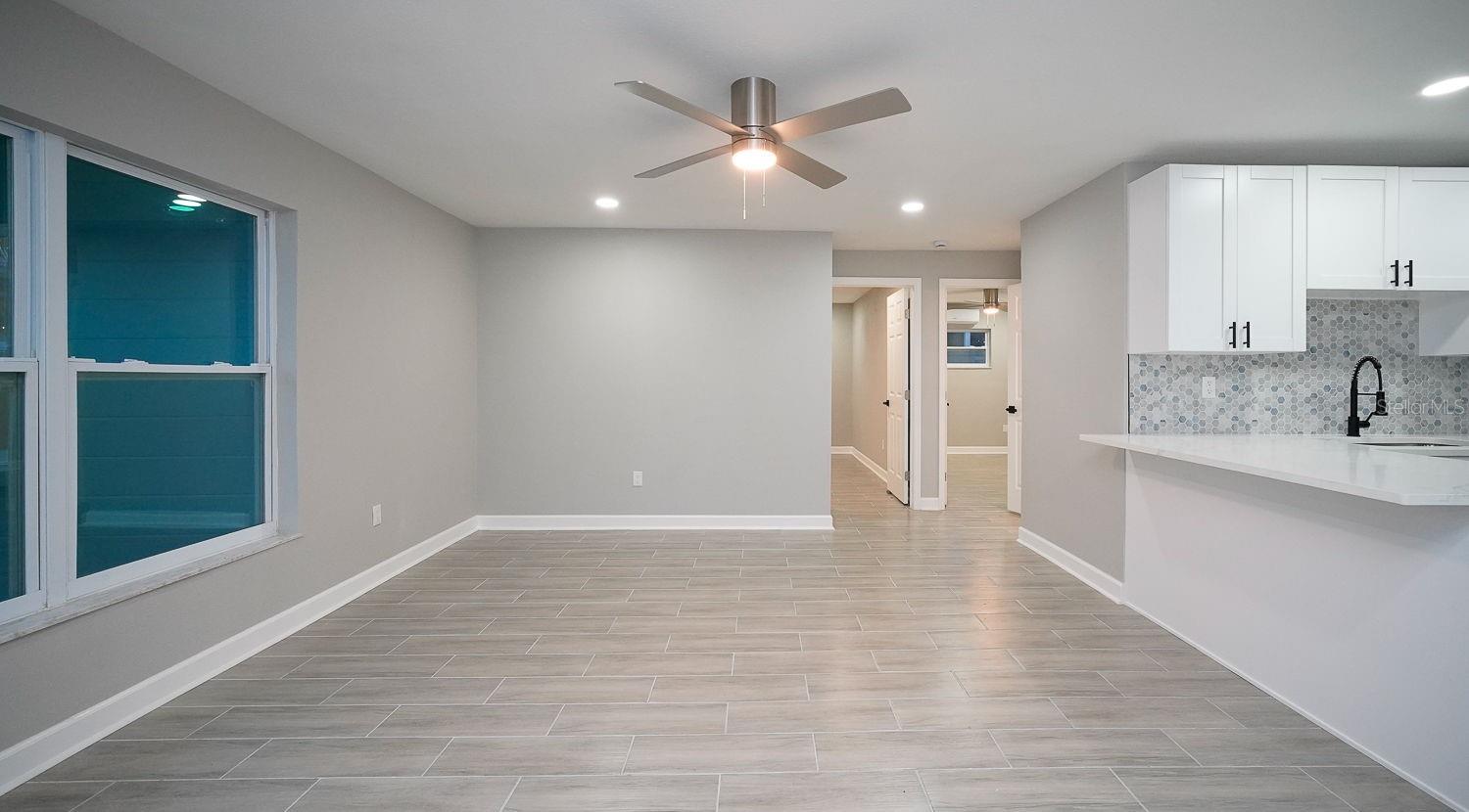 14906 N Bayshore Dr Property Photo 4