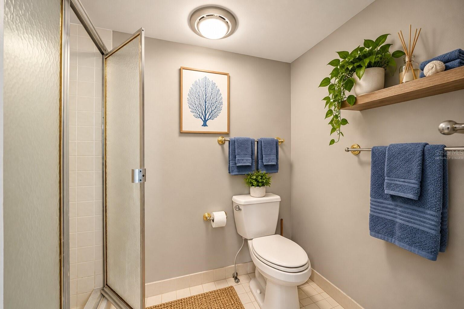 690 Island Way #912 Property Photo 29