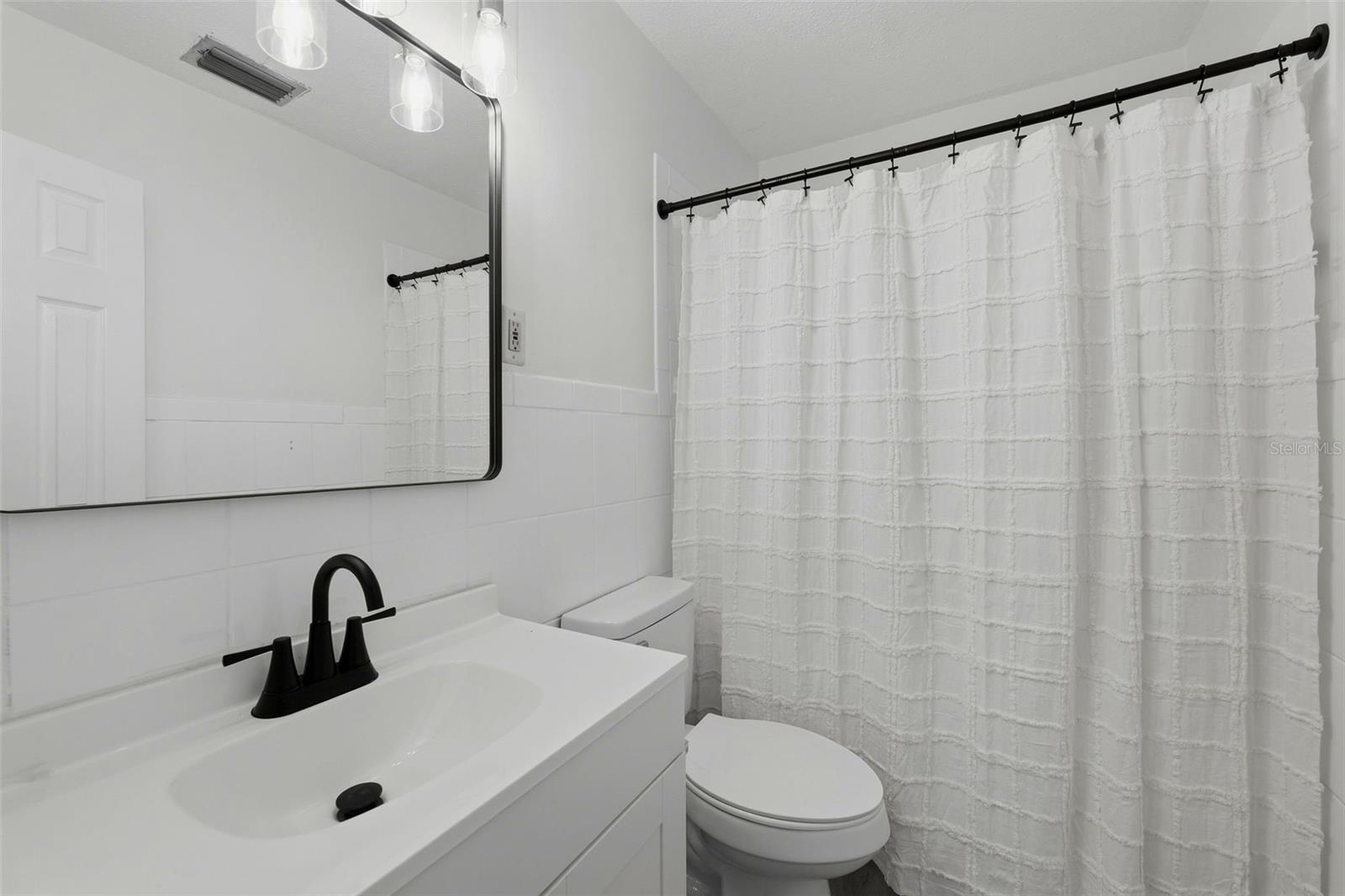 1751 29th Ave N Property Photo 12