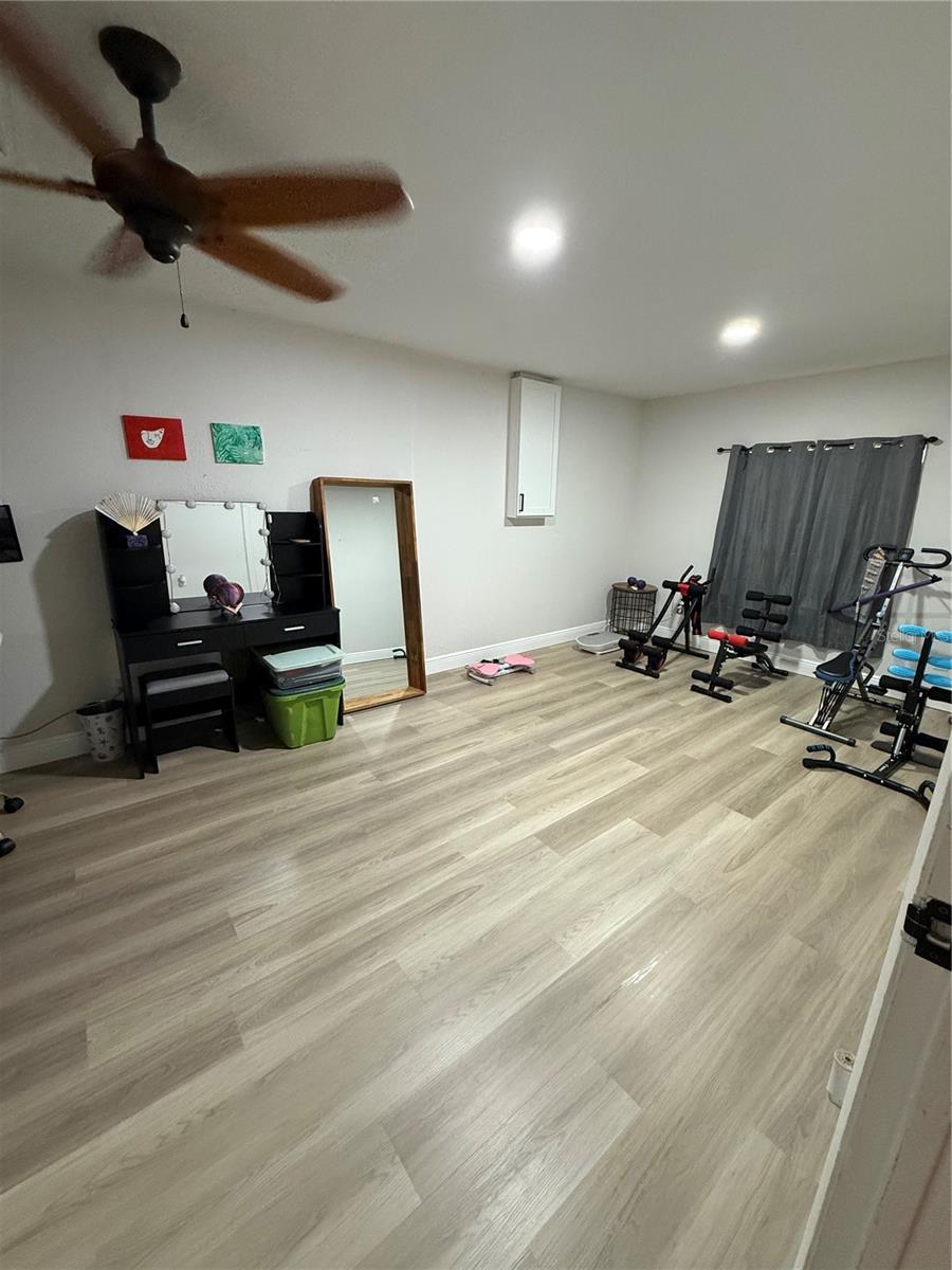 12418 Queensland Ln Property Photo 12