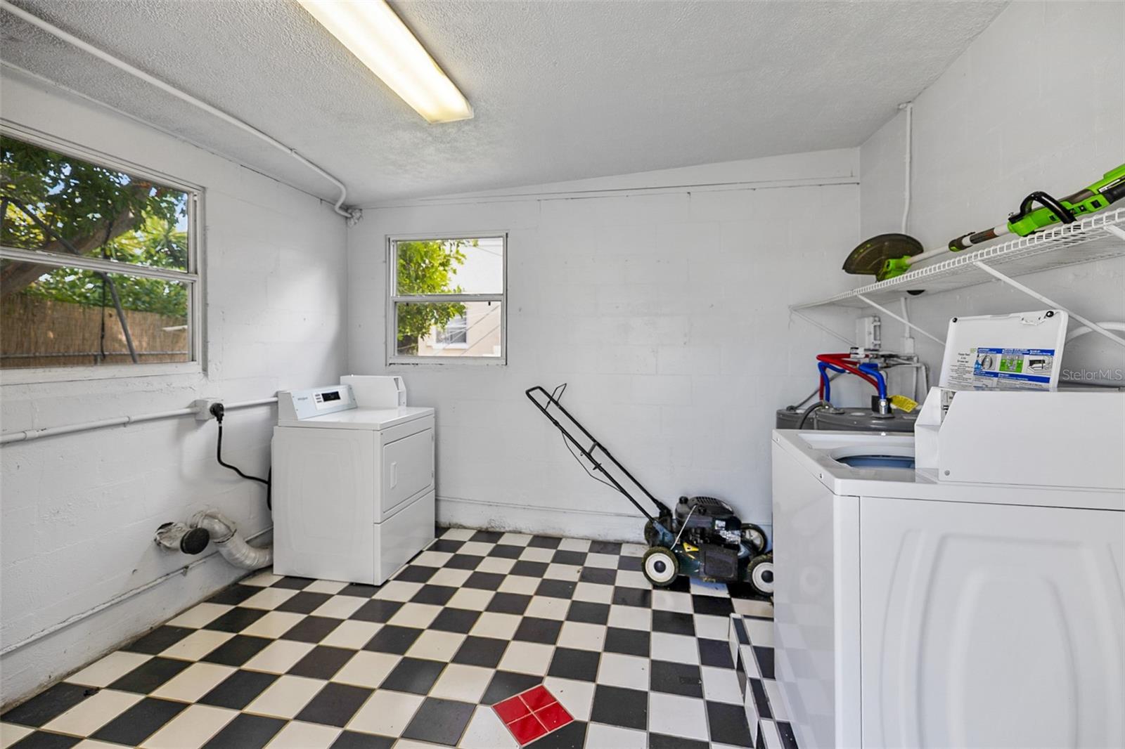 140 112th Ave N #5 Property Photo 15