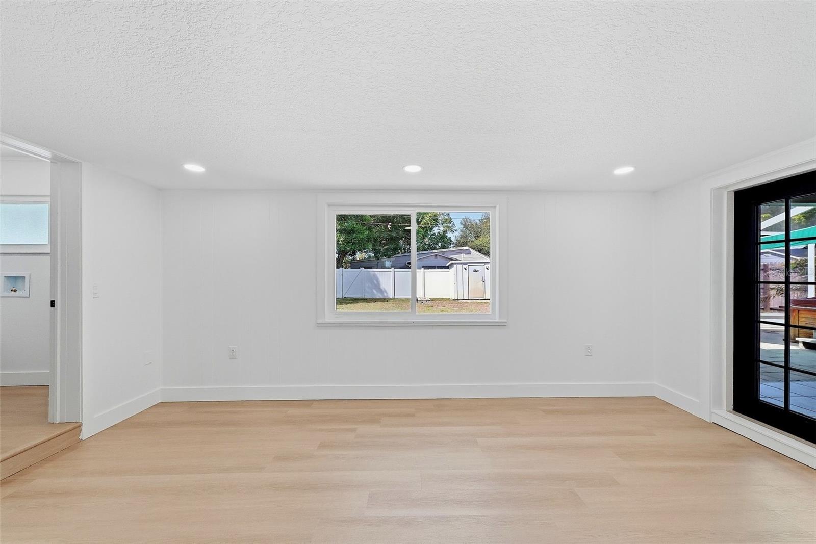 3360 70 St N Property Photo 17
