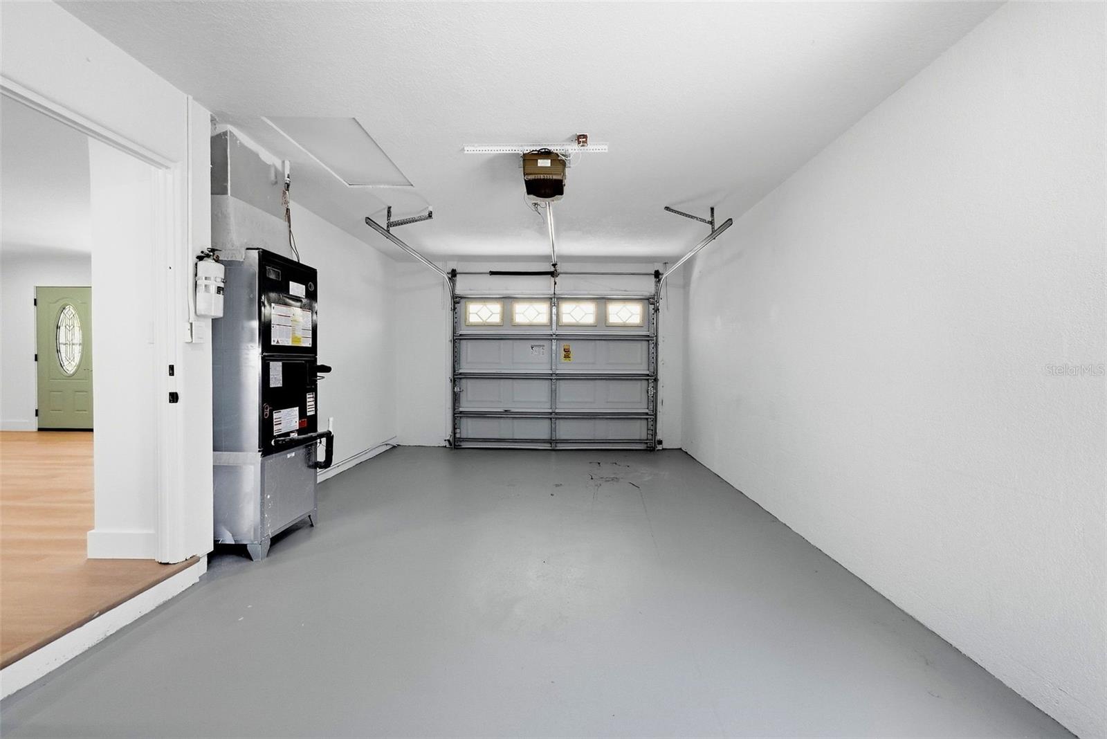 3360 70 St N Property Photo 34