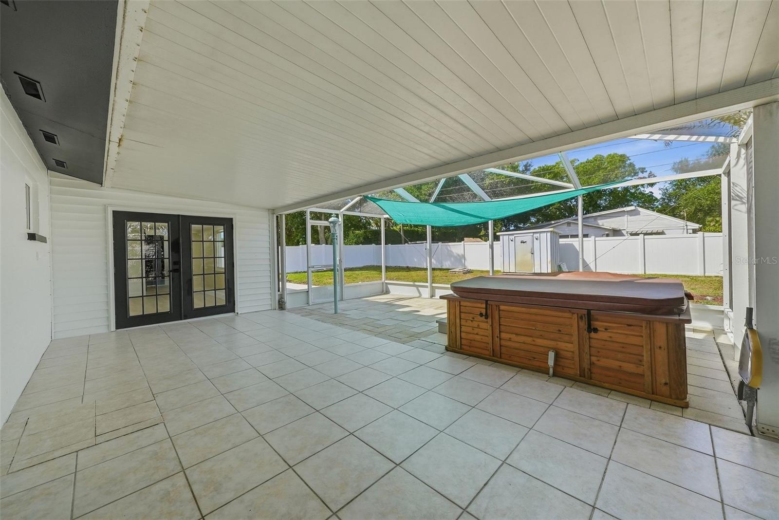 3360 70 St N Property Photo 36
