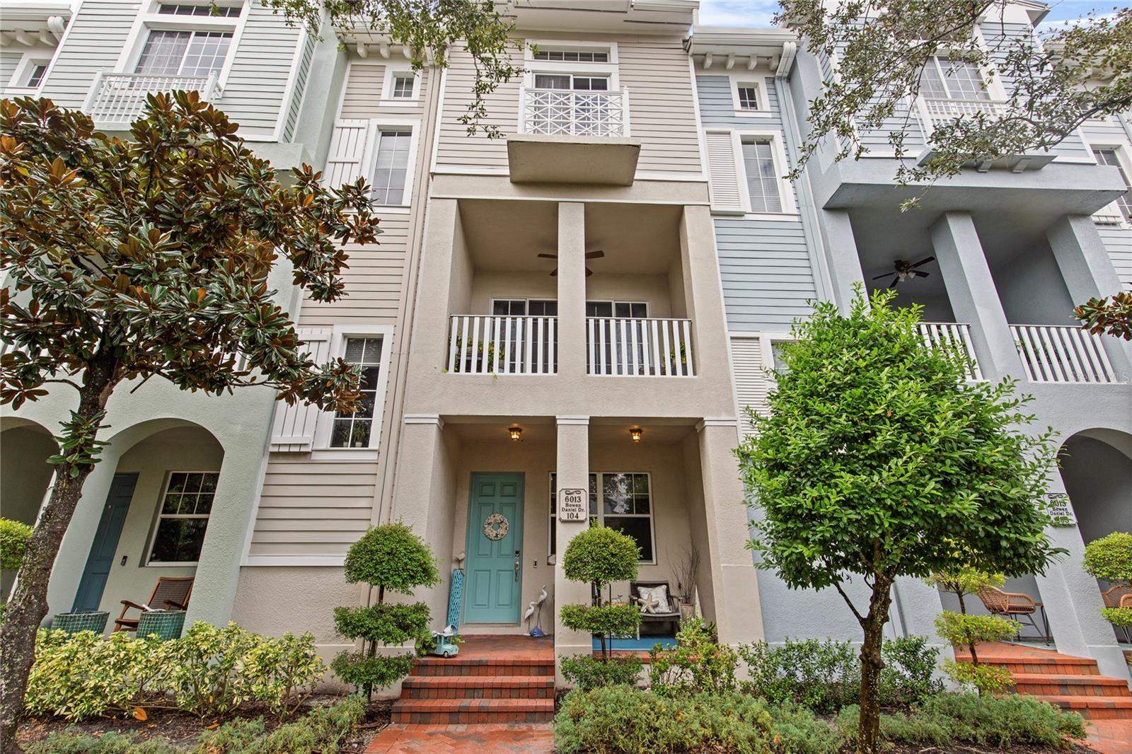 6013 BOWEN DANIEL DR #104 Property Photo 1