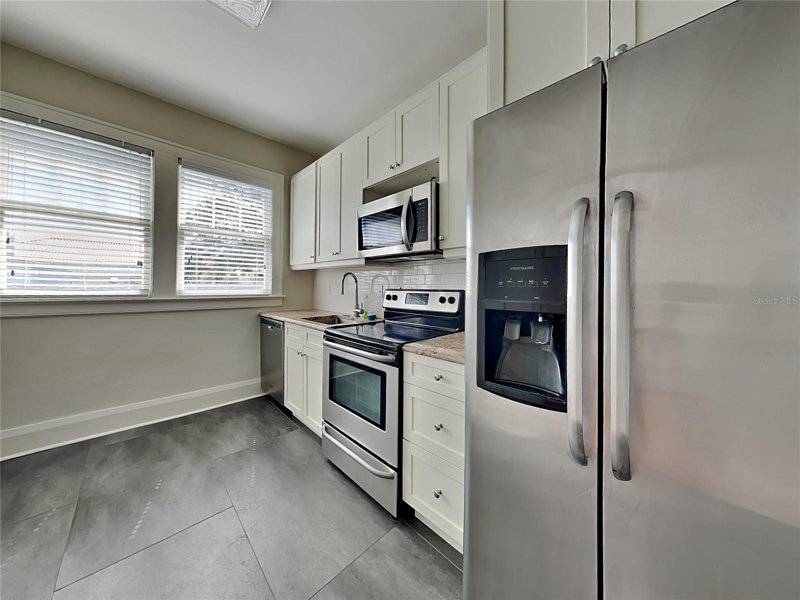 1806 W Morrison Ave #3 Property Photo 8
